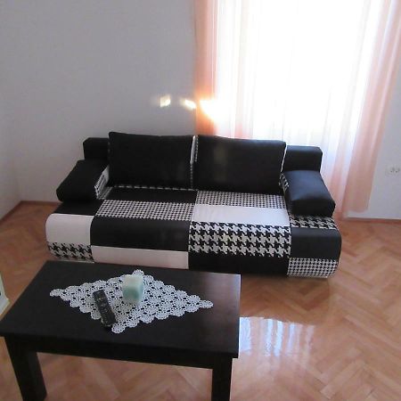شقة Apartman Romeo غييكا المظهر الخارجي الصورة